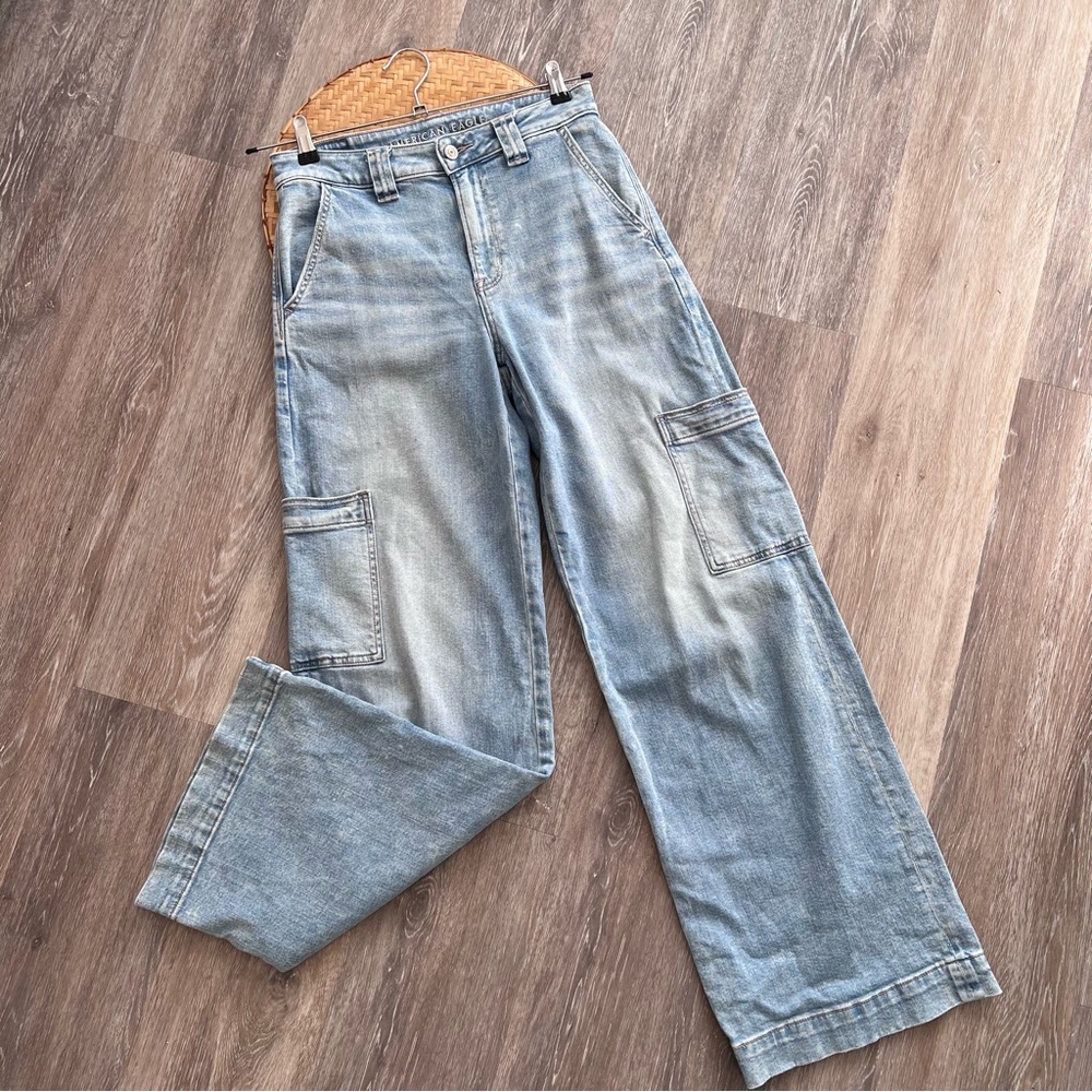 American eagle super high rise baggy wide leg cargo jeans 2R